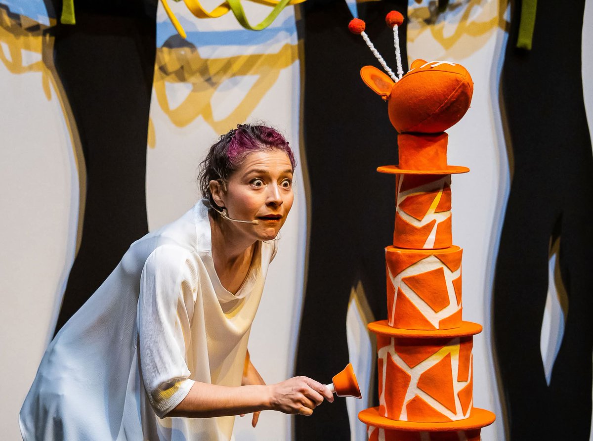 Teloncillo Teatro tweet media