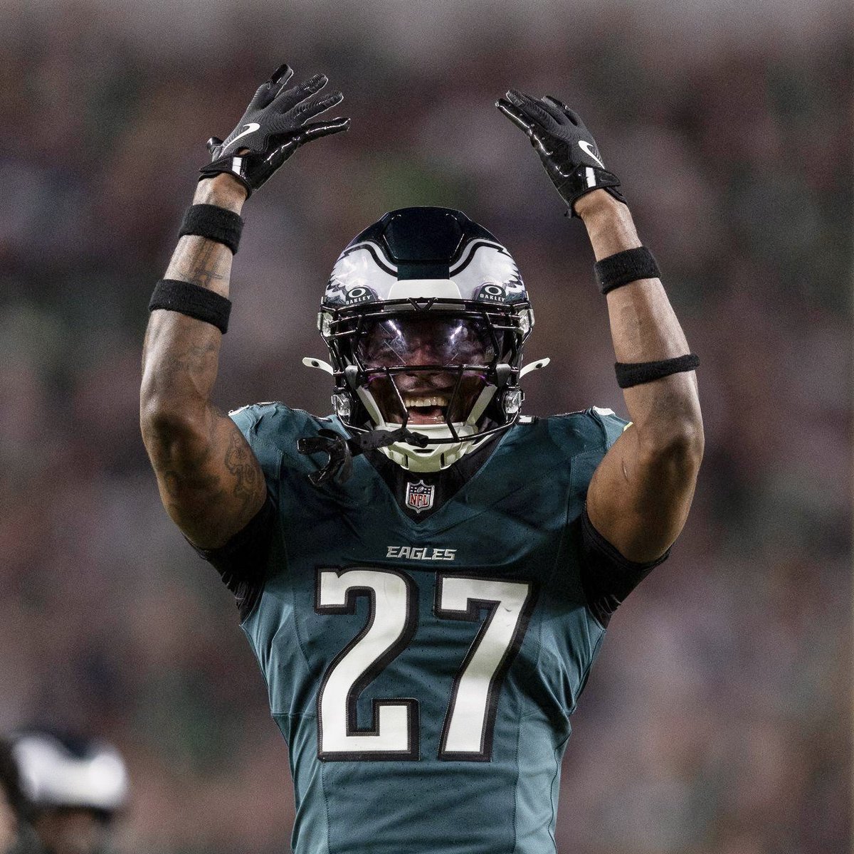 JClarkNBCS's tweet image. The Eagles want you Eagles fans to vote Quinyon Mitchell to the Pro Bowl. He leads all corners in the NFL with seven games allowing 10 or fewer yards in coverage and catch rate allowed. He also ranks second in the league in tight windows forced and average target separation. The