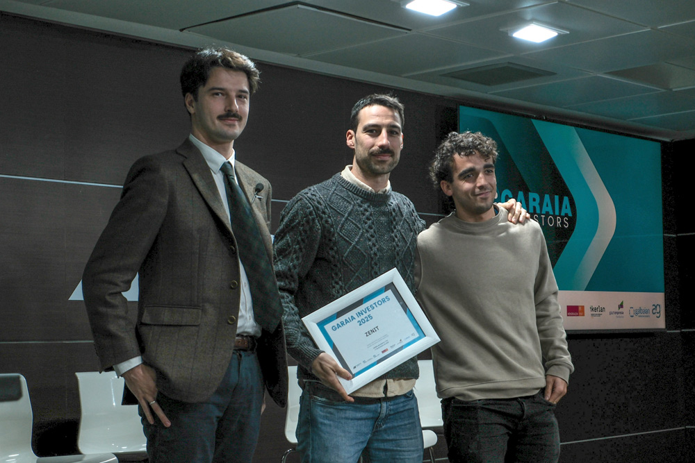 Estrategianet's tweet image. #Zenit recibe el Premio #Garaia nvestors al mejor #pitch en la segunda edición del foro celebrada este año
tinyurl.com/3xpp4k74
@PTGaraia