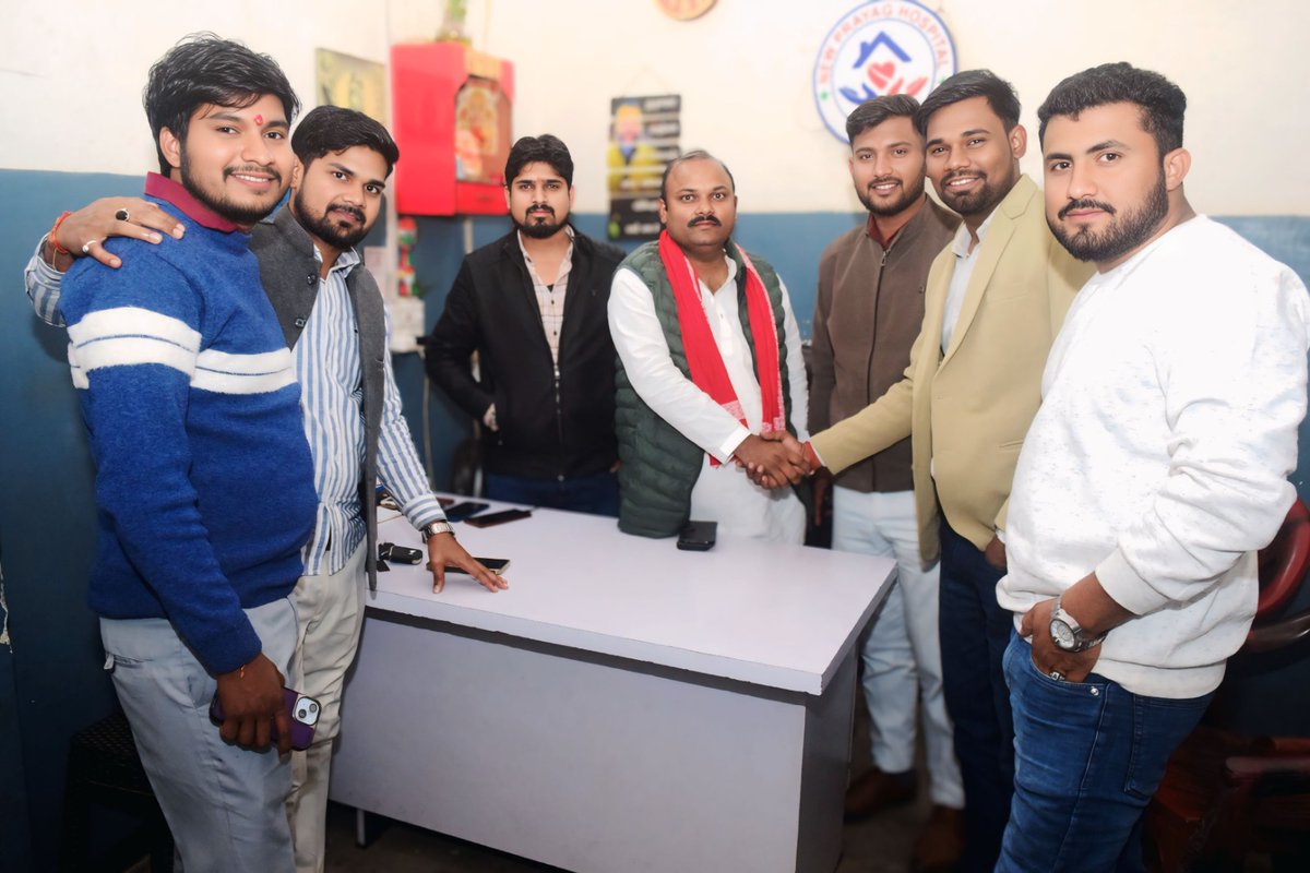 pasipartycheif's tweet photo. मलिहाबाद विधानसभा में जनसंपर्क लगातार 
वीरांगना ऊदा देवी पासी बहुजन संगठन महासभा यूपी 
       संस्थापक/ राष्ट्रीय अध्यक्ष 
          विधायक प्रत्याशी मलिहाबाद 
         राष्ट्रीय उपाध्यक्ष/राष्ट्रीय प्रभारी उत्तर प्रदेश 
पासी पार्टी 
@yadavakhilesh
@Mayawati @BhimArmyChief https://t.co/0Bhxr3WF2D
