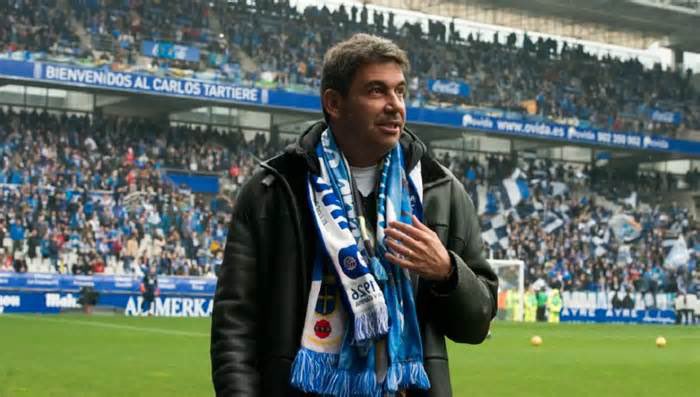 <a href="/GxlDeBolano/">#AlmadaNo | Huevazos de Hugo Rama version</a> Si, claro. “ustedes”.