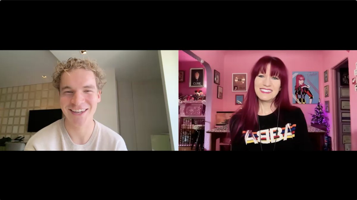 lyndseyparker's tweet photo. Congrats, @NBCTheVoice champ #AidenRoss! He was once "too scared" to pursue music so he "threw in the towel," but then an audition submission changed his life. That's why ABBA's "The Winner Takes It All" was so meaningful to him. Check out our interview!
https://t.co/Vg05oLkGkJ https://t.co/l8wemItIAI