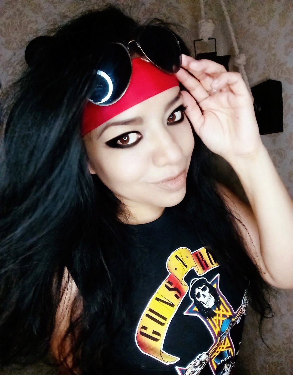 Take me down to the Paradise City...🎶🎸🔥🖤🤘