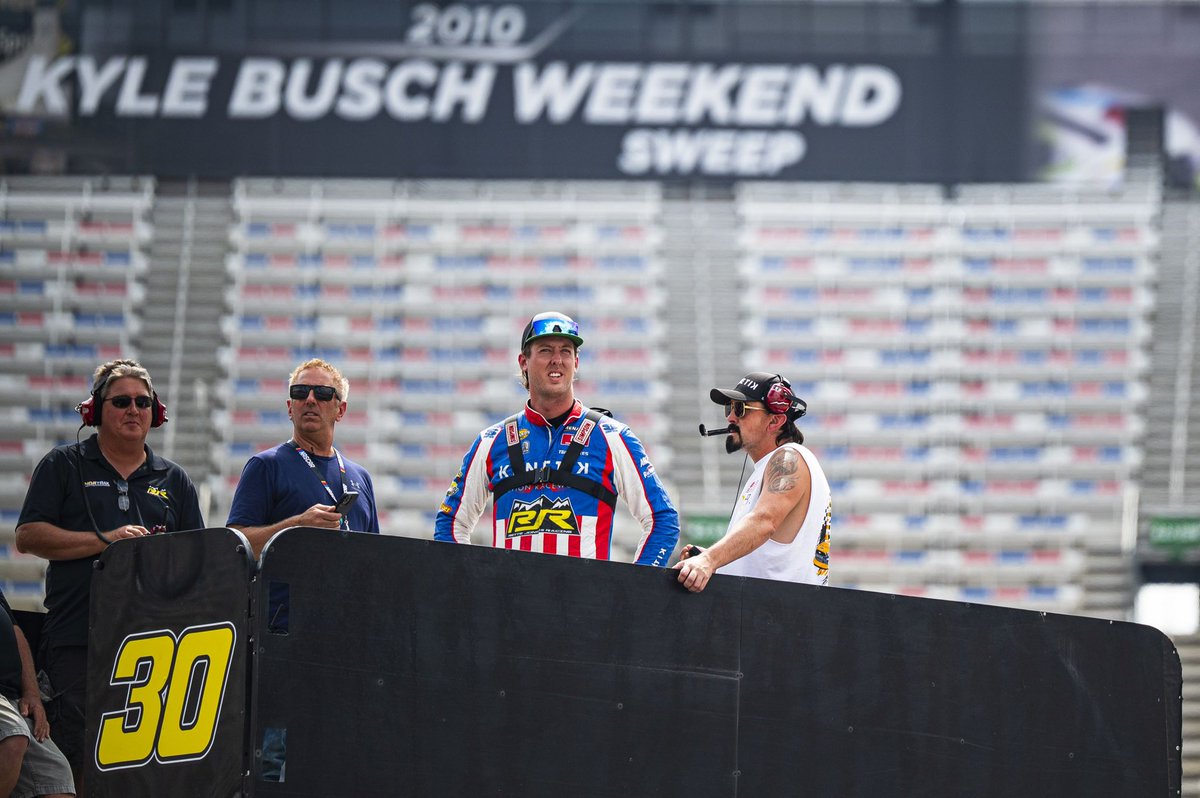 RetteJones30's tweet image. Our deepest condolences to the family &amp;amp; friends of Greg Biffle.
 
Greg’s selflessness &amp;amp; kindness made a lasting impact on the motorsports world.
 
The loss of Greg &amp;amp; his family is heartbreaking — our thoughts &amp;amp; prayers are with all who loved them during this difficult time💔🕊️
￼