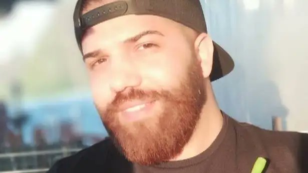 Åklagaren Linn Nyberg överklagar nu domen på fyra års fängelse mot en 38-årig irakier för våldtäkt av en 100-årig kvinna i hemtjänsten i Stockholm.
Åklagaren menar att brottet är så allvarligt att mannen borde utvisas till Irak.
sverigesradio.se/artikel/overkl…