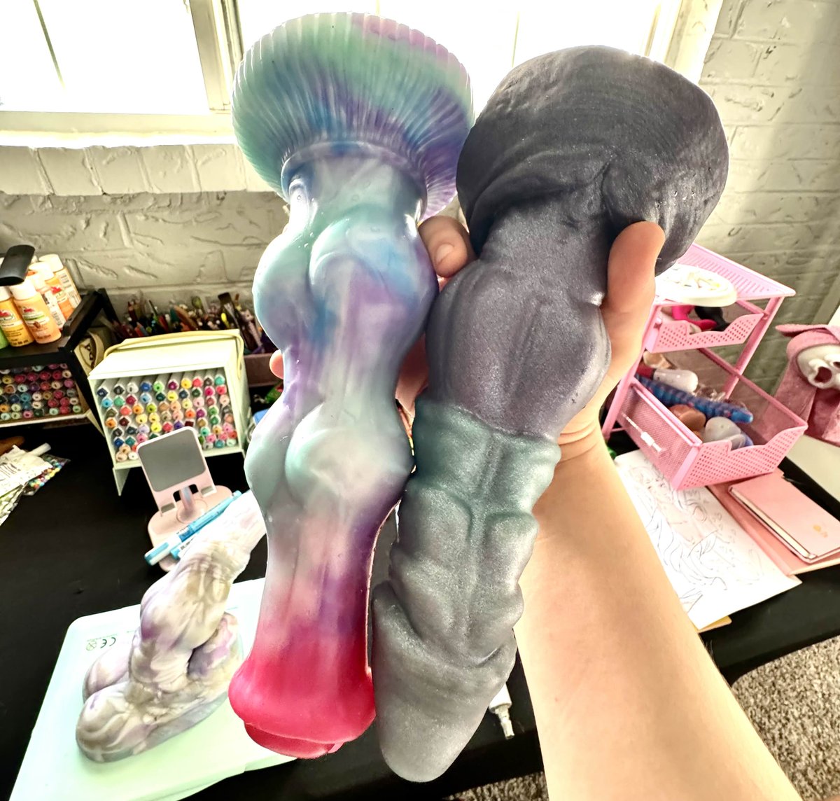 Which one we mounting on the machine? :B

See you at 6pm CST at fansly.com/tealoafy!

#fuckmachine #baddragon #lewdtuber #asmr