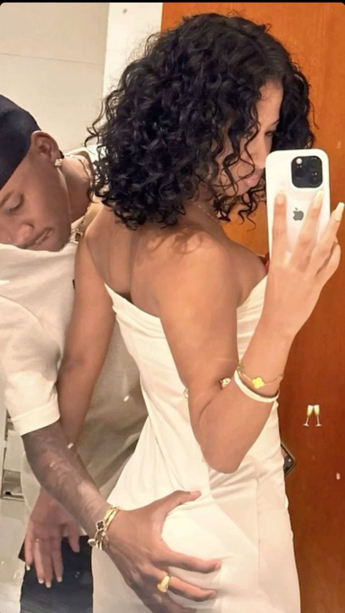 SolidBam's tweet image. me with the lil shit nobody knows i mess with