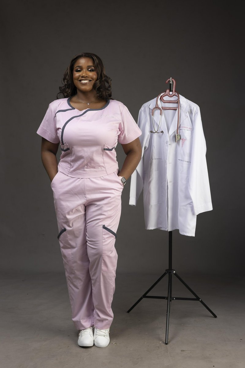 chiamakaa_mba's tweet photo. Reintroducing myself ✨
Dr. Chiamaka Mba 🩺
By God’s grace and my family’s unwavering support, the journey is complete.
Forever grateful for the prayers, sacrifices, and love that carried me here 🤍 https://t.co/QZeCKB23yH