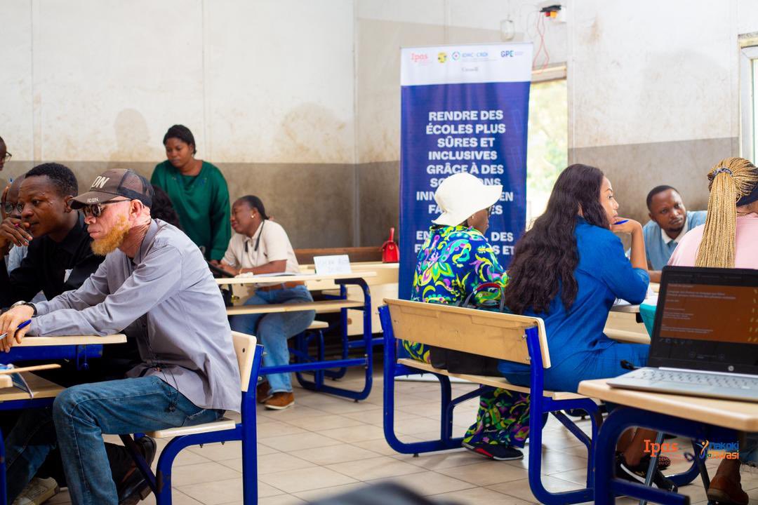 Munda Laurent tweet media