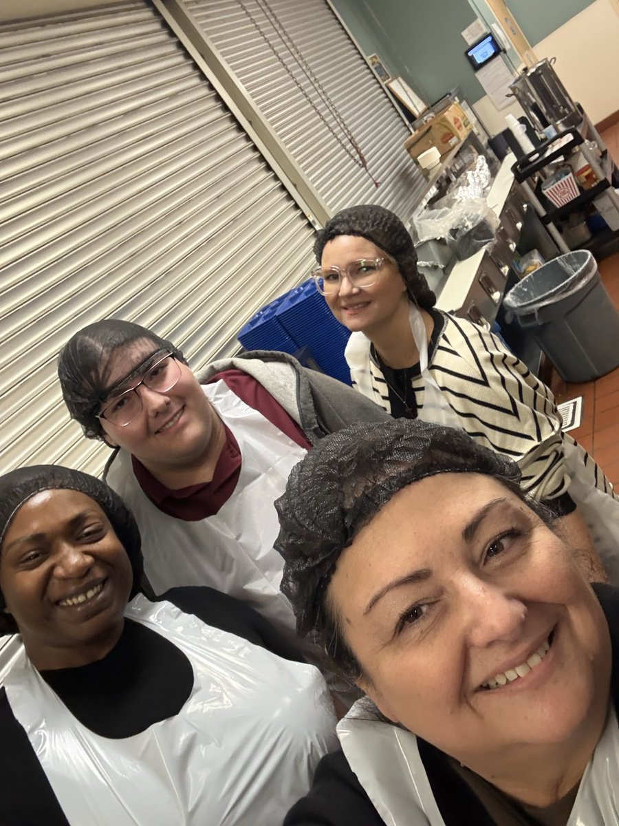 Our Stockton team volunteered at <a href="/StMarysDiningRm/">St.Mary'sDiningRoom</a> this week, serving meals and supporting the incredible work they do for our community. On this #ThankfulThursday, we’re honored to stand alongside St. Mary’s in their mission to provide nourishment and compassion to those in need.