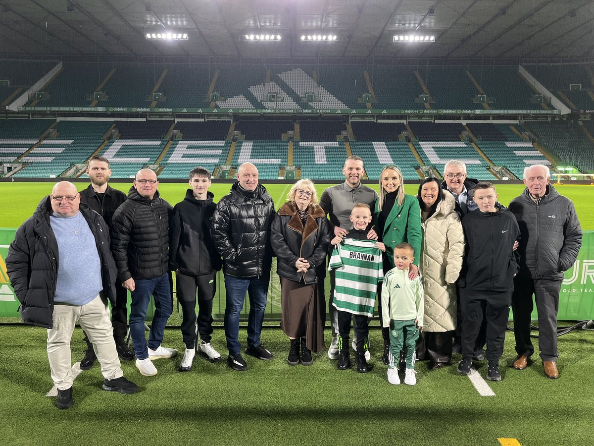 What a memorable moment for Leo as he signed his first Pro youth contract at Celtic, Well done wee man bursting with pride go and enjoyit  and let’s see what happens, I am with you every step of the way ⚽️🍀❤️ congrats to all who signed magic that was tonight,