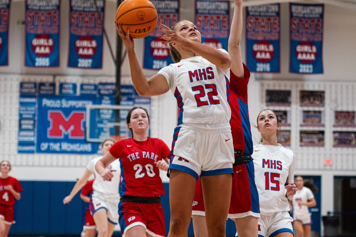 dompostsports's tweet photo. Messerly, Nelson leading MHS to strong start in 2025 with domination of Wheeling Park.

Read More: https://t.co/Ca9HaUu4F3

Photo Credit: Benjamin Powell

 #MorgantownBasketball #HighSchoolSports #GirlsBasketball #MHSAthletics https://t.co/BJKm3PZMBV