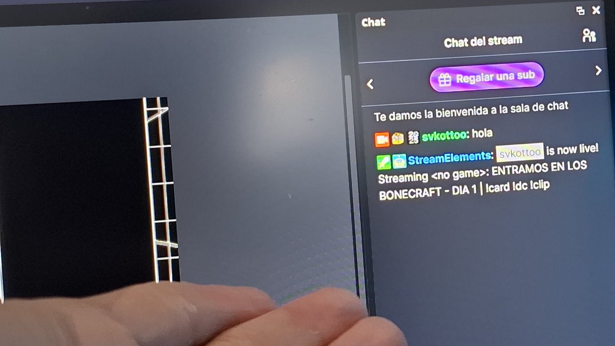 Y ANDAMOS EN STREAM, HOY #BONECRAFT DIA 1 

 twitch.tv/svkottoo?sr=a