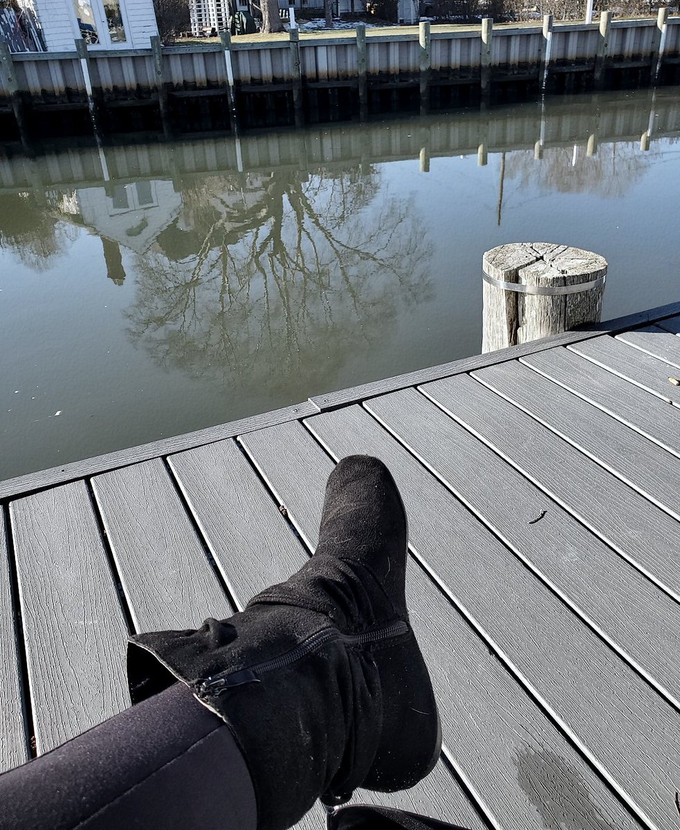 MerMaeWanders's tweet image. I was here a moment longer than planned.