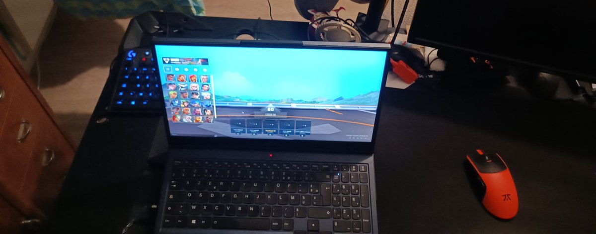 PatateTWH tweet media