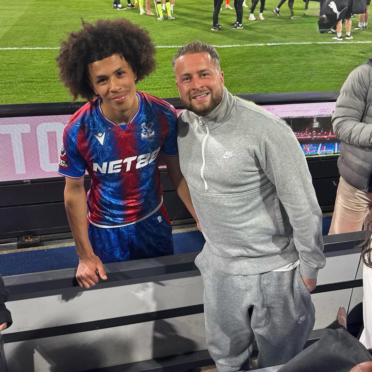 MrAylesPE's tweet photo. So proud to see former student Joél Drakes-Thomas making his senior debut for @CPFC tonight 👊🏼
Setting a record as the youngest Englishman ever to play in the @Conf_League 👏🏼
What a special moment! 🌟⚽️ #ProudTeacher #RecordBreaker #DebutNight https://t.co/AfekyZlyqU