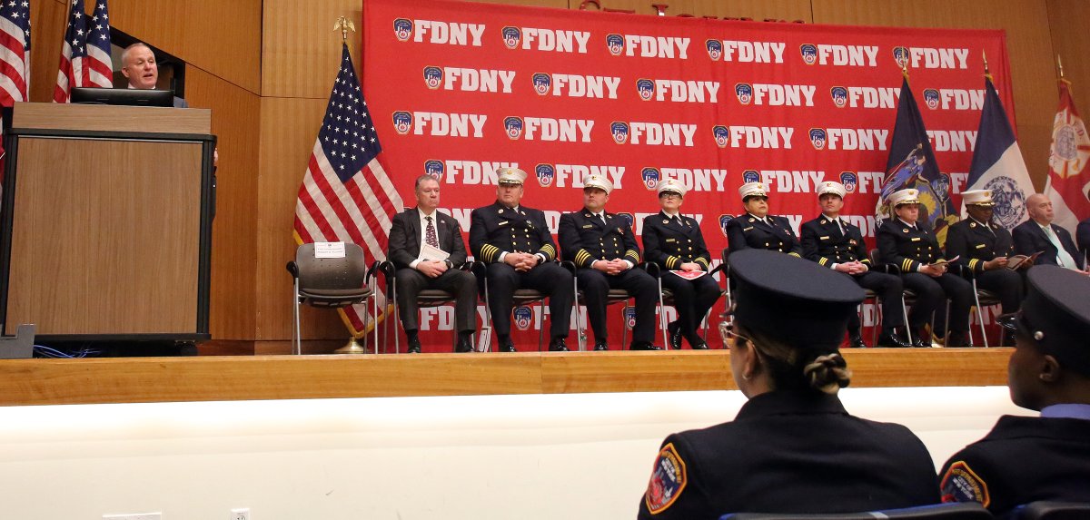FD4D's tweet image. This afternoon FDNY Commissioner Robert S. Tucker and Chief of Department John Esposito presided over a graduation ceremony for Paramedic. Paramedics graduating from the FDNY Paramedic Basic program have trained for 11 months at the EMS Academy, at hospitals on clinical…