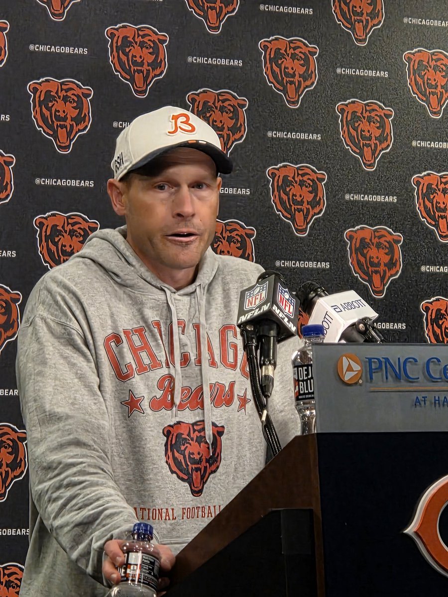 NicholasMoreano's tweet image. "We'll find out today." -- Ben Johnson on Rome Odunze's and Luther Burden III's status for playing in Saturday's game against the Packers