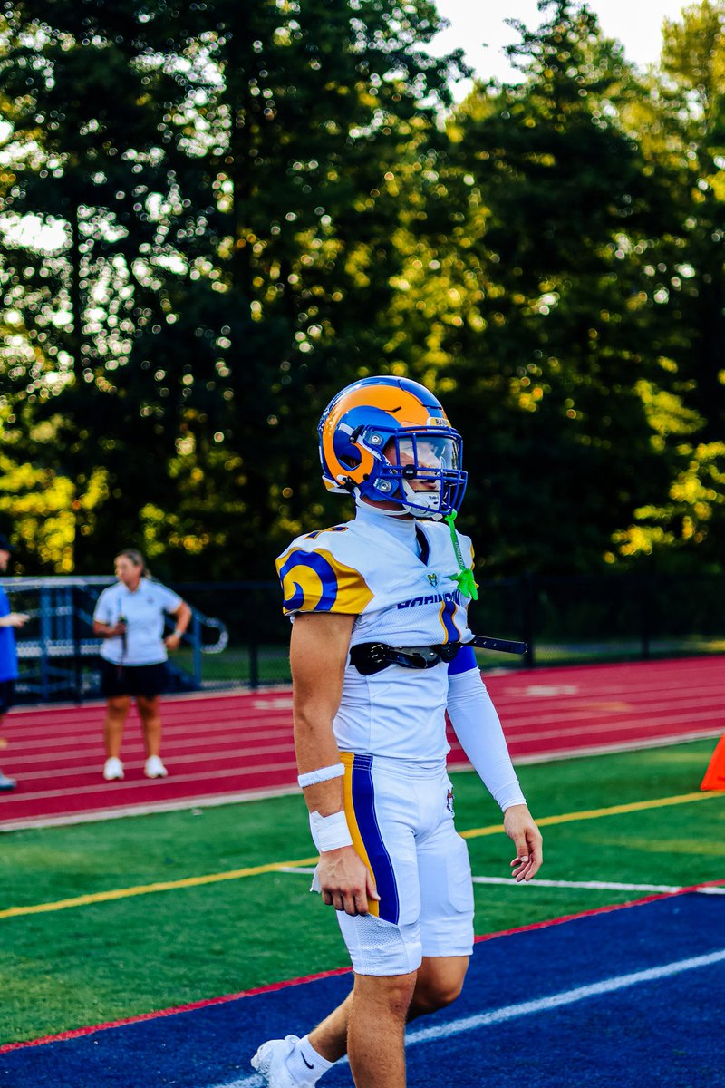 Ethanjacobs26's tweet photo. #1 Ranked kicker in Virginia 6A

Grateful to named 1st Team 6A All State Kicker. Blessed to be able to lead the state in touchback percentage and field goals made during regular season. Thank you to my family and coach’s for being able to make this all possible. @Jay_FiveSix @KohlsHighlights @novafootballpod @carljfred @JWRobinsonFB @NoVaSportsNtwrk @justinbraden @GoLions1934 @Coach_Brady @beforeukick3 @kt_recruiting
