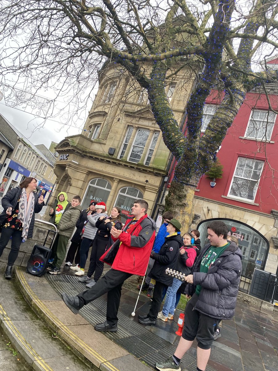 Ysgol Pendalar tweet media