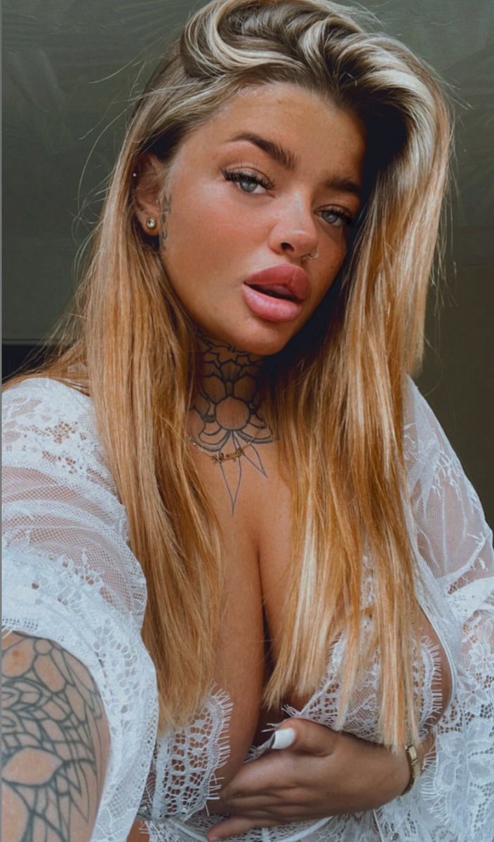 welshbaddies's tweet photo. Rae | ���󠁧󠁢󠁷󠁬󠁳󠁿 https://t.co/21iw9pktSd
