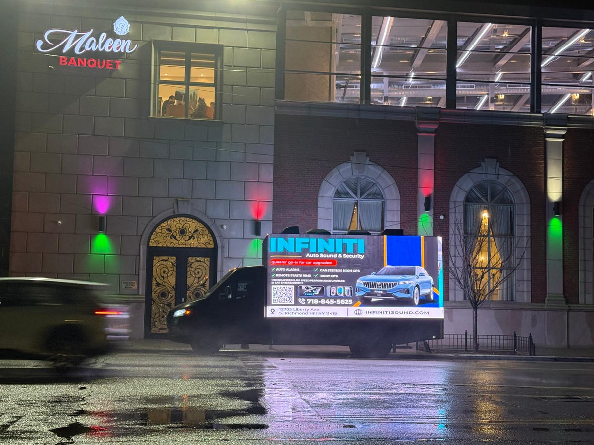 ledinmotion01's tweet image. Bright ads. Busy streets. Real attention. 🚚✨

Our Seamless Mobile Billboard Trucks NYC put your brand right where people are already looking.

Day or night, rain or shine — your message keeps moving across New York.

#LEDInMotion #MobileBillboard #NYCAdvertising #LEDTruckNYC