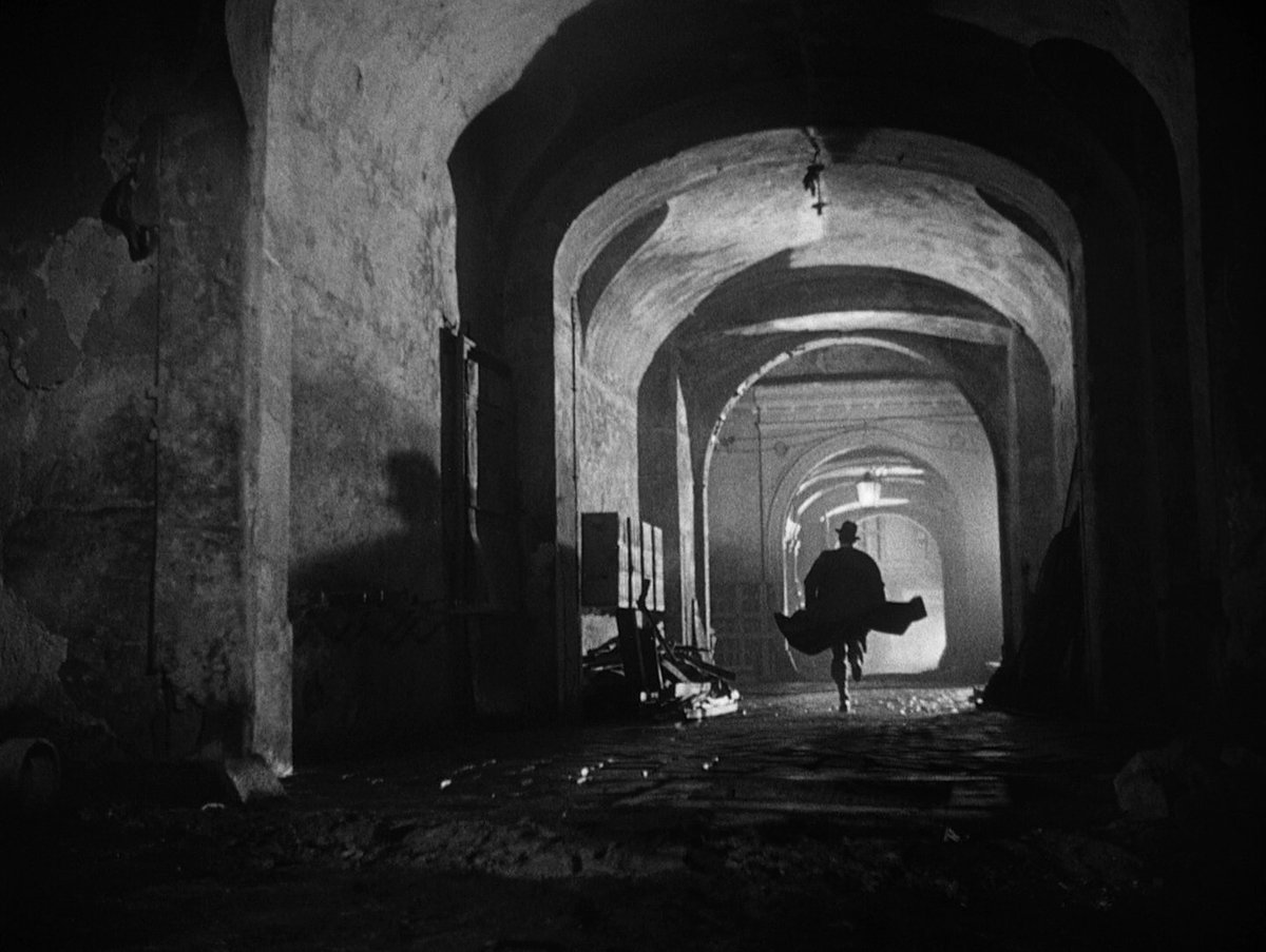The Third Man (1949)
Director: Carol Reed