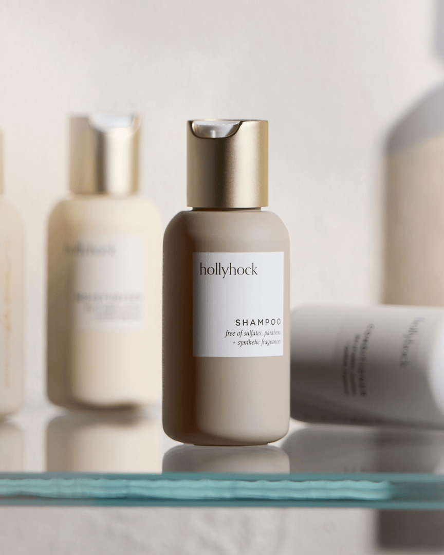 LodgeKohler's tweet photo. Bring the spa home with you. ✨ Our Hollyhock products are clean, vegan, and grounded in organic ingredients. It's the ultra-hydrating, luxuriously-scented collection you need to nourish your body this winter. Available now at Lodge Kohler.

#kohlerwatersspa #hollyhock https://t.co/U1RWllVan2