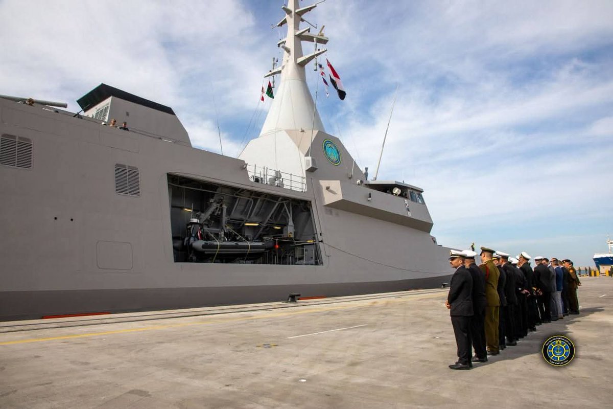 TheLibyaUpdate's tweet photo. 🚢 Military Cooperation: The Egyptian frigate #Port_Said has docked at Juliyana Port in #Benghazi for an official visit.

The #Libya Update https://t.co/QpK2uJv1dV