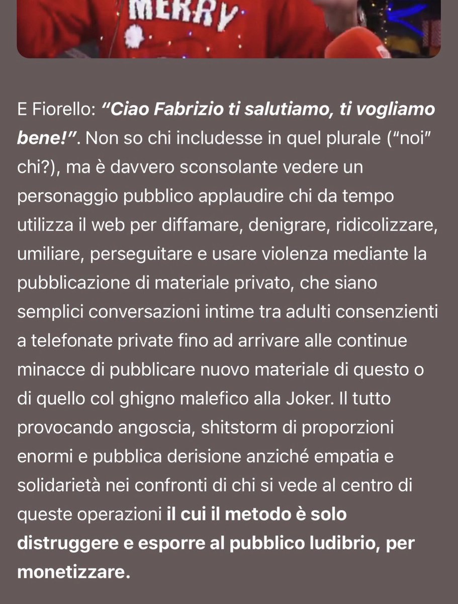 ale_ciarrox98's tweet photo. articolo di selvaggia lucarelli 

il suo ragionamento non fa una piega, completamente d’accordo con lei https://t.co/8CWDLuT3KW