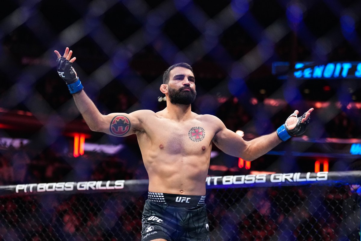 UFC tweet media