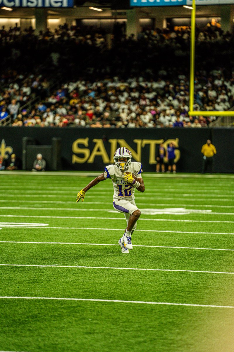 🚨junior season highlights🚨
hudl.com/v/2TQURQ

671 yds 
40 rec 
10 tds 
12 gp 

<a href="/JeritRoser/">Jerit Roser</a> <a href="/LAvsAllYall/">Louisiana vs. All Y’all</a> <a href="/MikeRoach247/">Mike Roach</a> <a href="/CoachYACJohnson/">DAVID JOHNSON</a> <a href="/Coach_TKelley/">Tyler Kelley</a> <a href="/marshallfaulk/">Marshall Faulk</a> <a href="/JustinApod/">Justin Apodaca</a> <a href="/mooreathletics/">Reggie Moore</a> <a href="/wattup_alex/">Alex Self ☀️</a> <a href="/JPrestonSports/">Josh Preston</a> <a href="/samspiegs/">Sam Spiegelman</a> <a href="/CoachABalancier/">Anthony Balancier</a> <a href="/CoachAD__12/">Coach A.D</a>