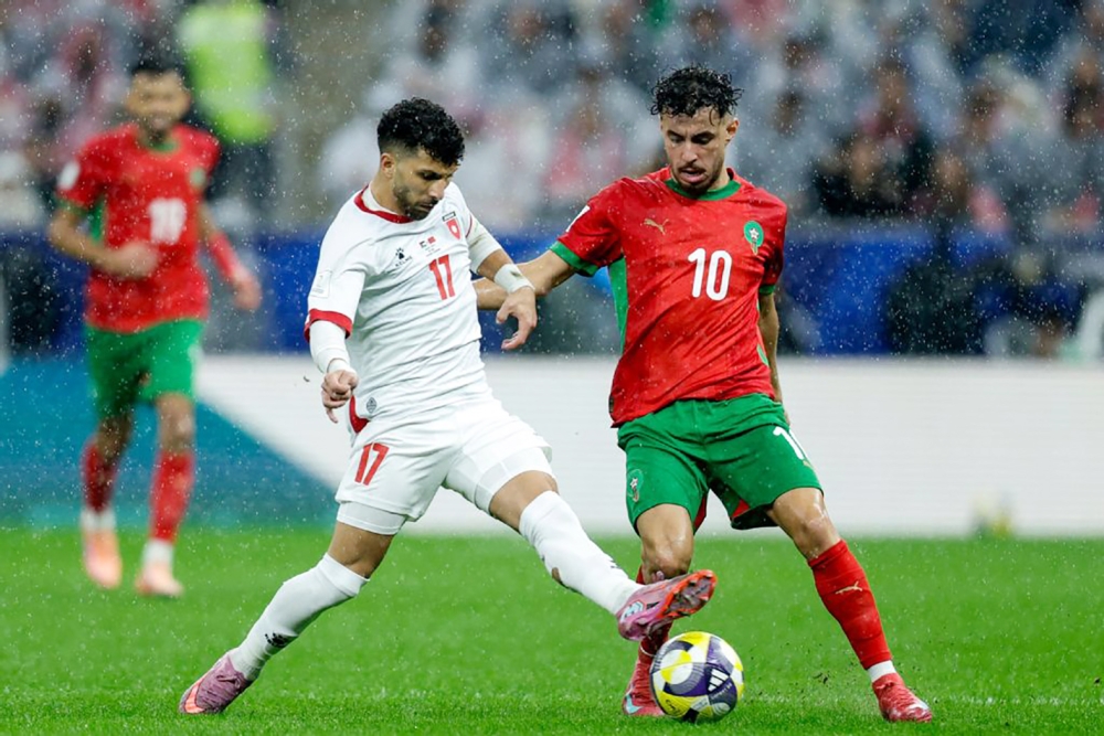 انتهاء الوقت الأصلي والمباراة تذهب إلى شوطين إضافيين 