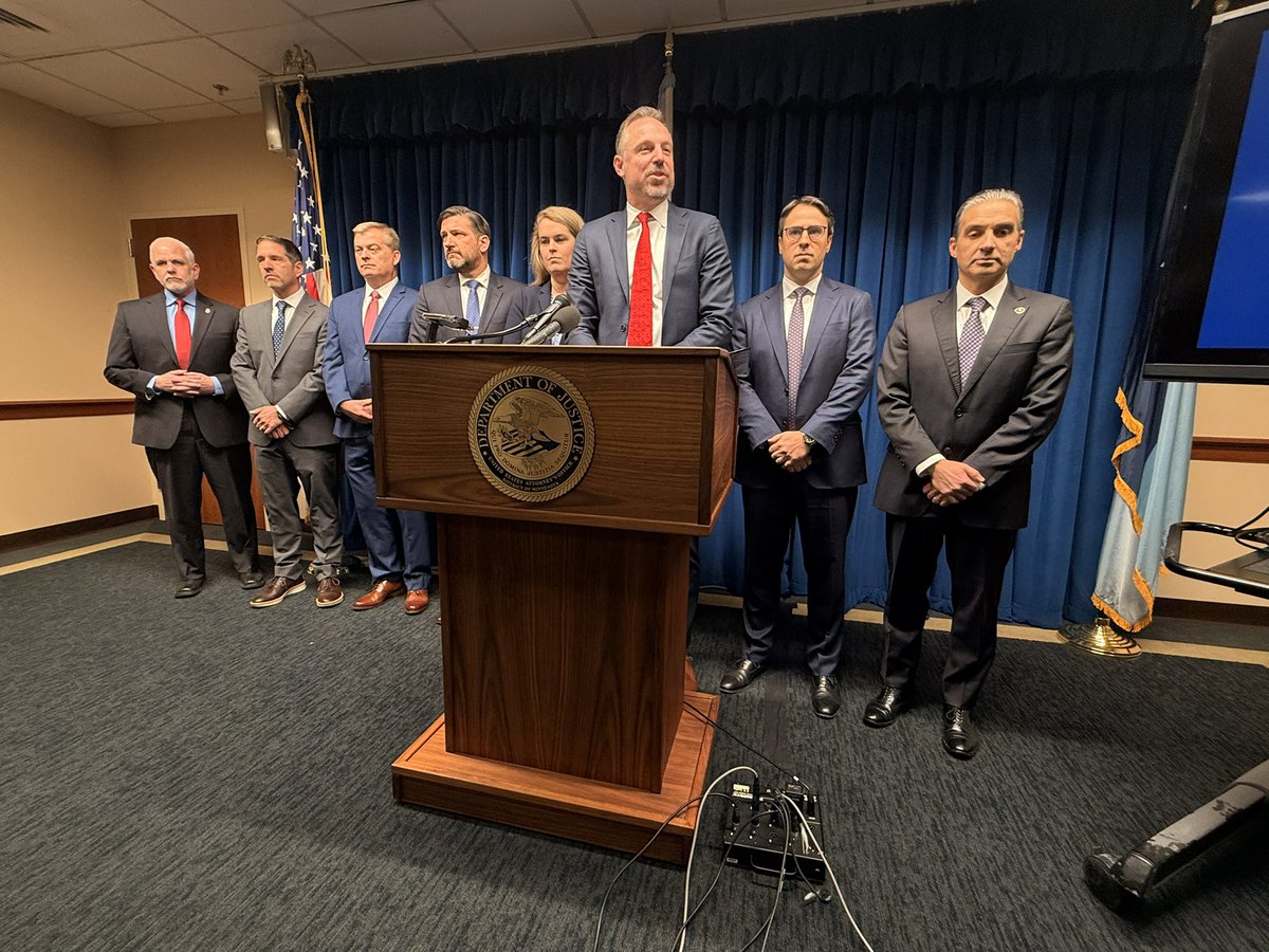 Jonah Kaplan tweet media