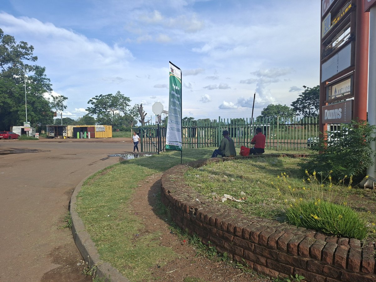 Government, business &amp; locals joined forces at Mogwase Shopping Complex for the MEC Letsema Cleaning Campaign. From grass cutting, tree planting to painting, MEC Lenkopane is leading the charge for cleaner, safer public spaces this festive season. Let’s keep the North West green.