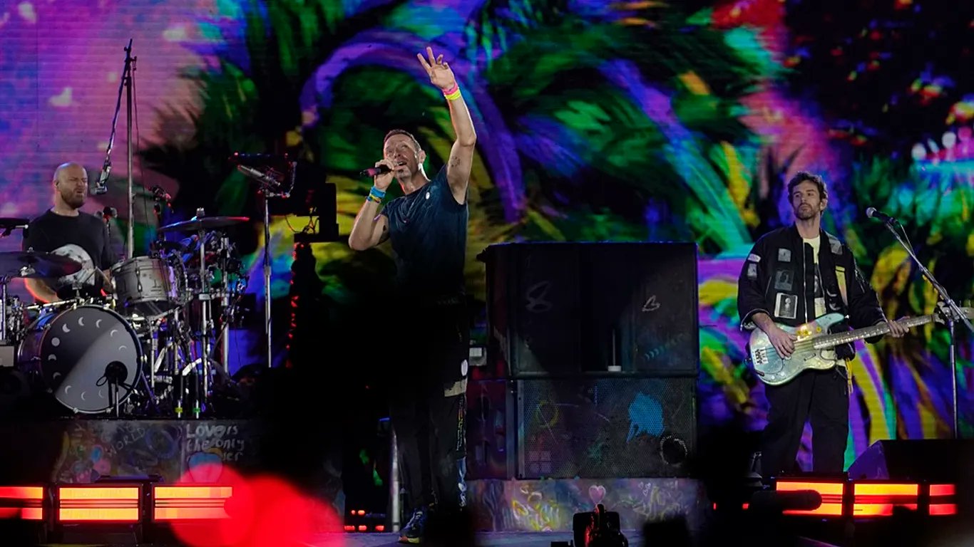 عاجل السيدة "الخائنة" تكسر صمتها للمرة الأولى 