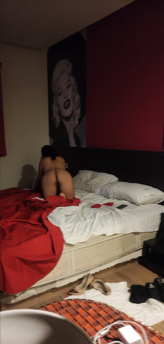 AlbertJulyHern1's tweet photo. ๐ฅต๐๐ฅต Un recuerdo cuando un #singleswinger invito al Hollywood Zaragoza ๐ฅต๐ฅต
#SwingersMรฉxicoCDMX #swingerssingle
๐๐ Cuando los singles hacรญan bien su papel ahora quieren ๐๐ de a gratis ๐๐๐๐๐ https://t.co/84h81PLoZ0