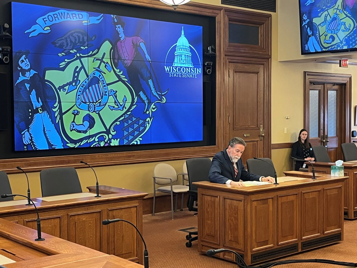 State Bar member Ray Dall’Osto returned to the Capitol to testify on SB 577, increasing exoneree compensation.  
The <a href="/StateBarofWI/">State Bar of Wisconsin</a> supports justice for the wrongfully imprisoned and thanks bill sponsors <a href="/Vanwanggaard/">Van Wanggaard</a> and <a href="/RepJessie/">Jessie Rodriguez</a> for introducing this legislation.