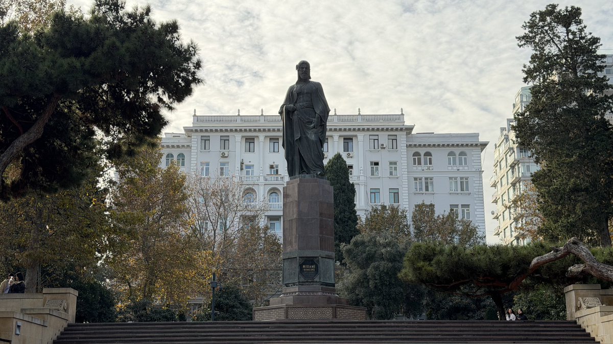 satofishi's tweet image. 140th flight of 2025: Emirates EK2196 operated by flydubai FZ707 from Dubai to Baku.

This is my 1104th flight of all time, and Azerbaijan (ISO 3166-2:AZ) is the 110th independent sovereign country I have visited. 🇦🇪✈️🇦🇿
