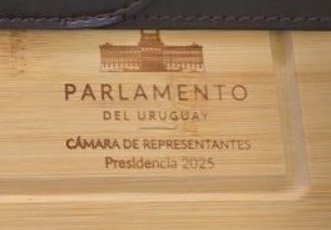 🔴 𝗖𝗢𝗦𝗦𝗘 𝗢𝗥𝗗𝗘𝗡𝗢́ 𝗠𝗔𝗟𝗚𝗔𝗦𝗧𝗢 𝗲𝗻 𝗦𝗘𝗧𝗦 𝗣𝗔𝗥𝗥𝗜𝗟𝗟𝗘𝗥𝗢𝗦

▶️ Mientras suben los impuestos, el gobierno Orsi - Cosse malgasta el dinero de todos en 600 sets parrilleros completos, a un gasto de $475.800.

Despilfarran el dinero de los uruguayos.