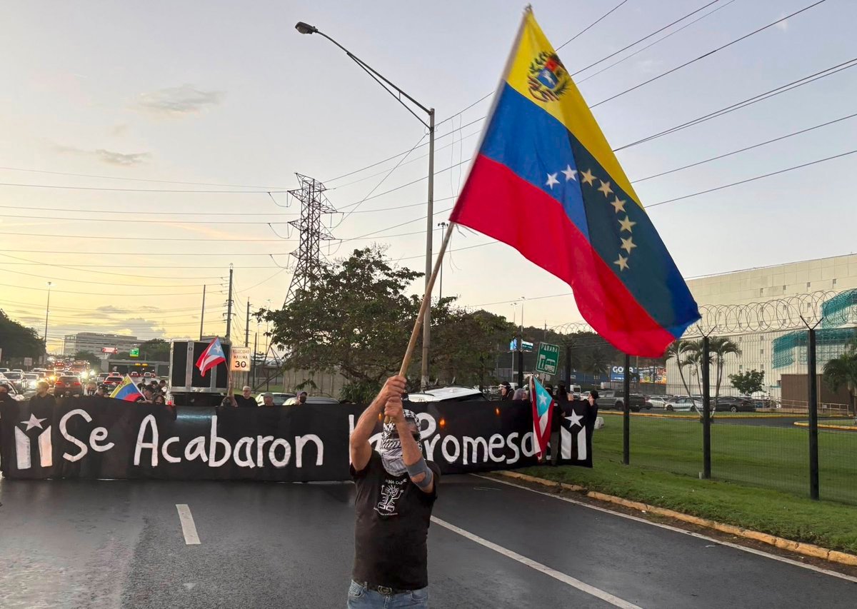 ldejesusreyes's tweet image. Ayer en Puerto Rico. Muestras de solidaridad con el pueblo de Venezuela.