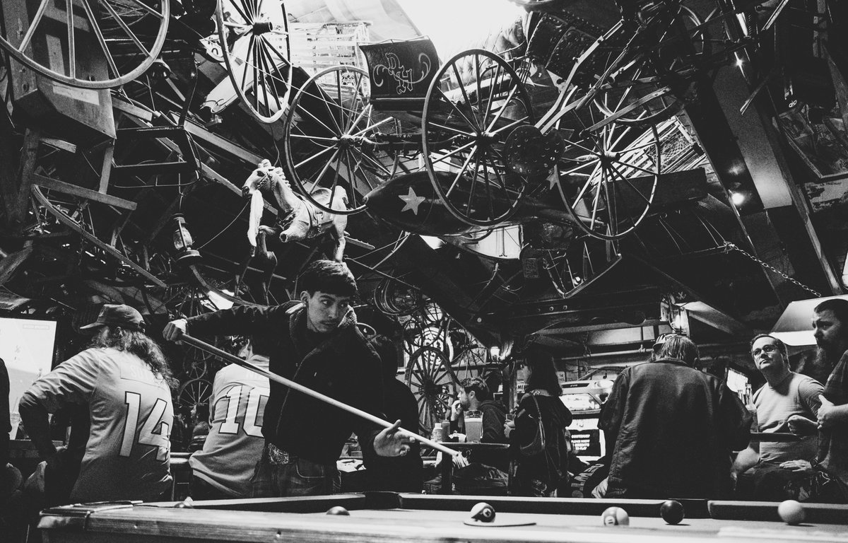 TyRy's tweet image. 12.14.2025 / Boulder, Colorado / The World Famous Dark Horse

#colorado #photography #PhotographyIsArt #photographer #fuji #FUJIFILM #bar #boulder #ColorsCulture