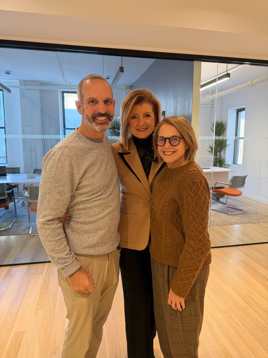 Arianna Huffington tweet media