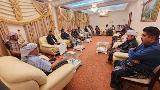 التقى علي الكثيري ، رئيس الجمعية الوطنية للمجلس الانتقالي الجنوبي، وفدًا من شباب قبائل ثعين المشقاص بمحافظة حضرموت، اليوم الخميس في مدينة سيئون.. وثمن المواقف الوطنية لقبائل ثعين، مؤكدا أن لهم دورا بارزا في مسيرة النضال الجنوبي الطويل، معربا عن تقديره جهودهم وتكبدهم عناء السفر من ساحل حضرموت تأكيدا لمواقفهم الداعمة ومشاركتهم في الفرحة الوطنية الكبيرة. الامم المتحده الجنوب الجنوب لا تراجع دوله الجنوب العربي المشهد العربي للتفاصيل. اقرأ المزيد من المشهد العربي 