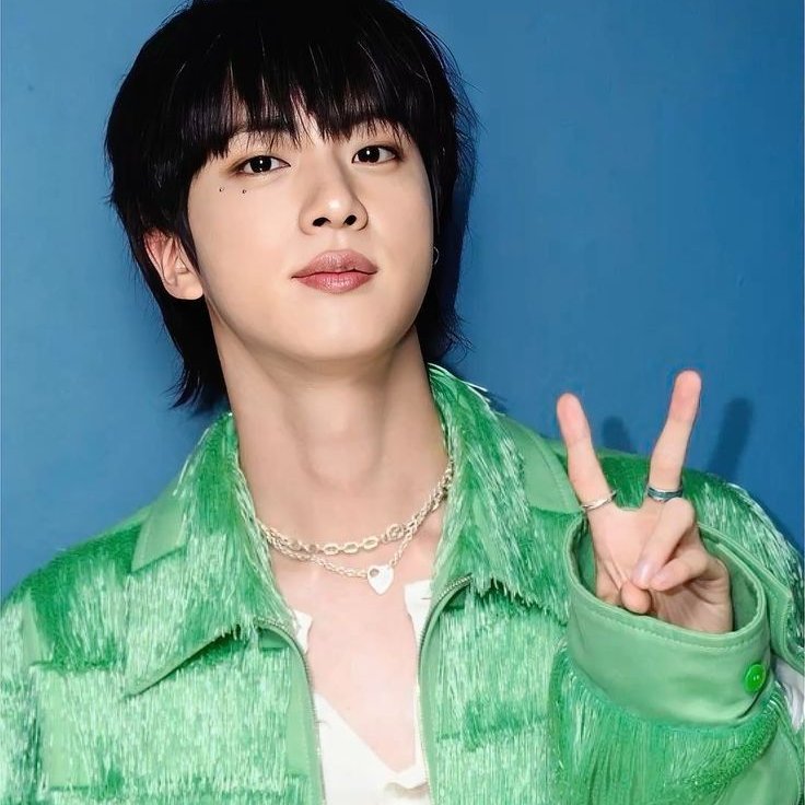 🐼Have you streamed Happy on Pandora today? Happy - :D (Remixes) w