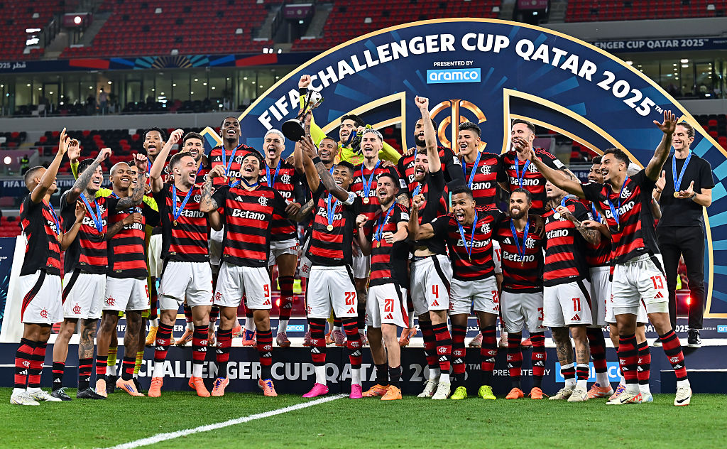 geglobo's tweet photo. Flamengo concorre com quatro europeus ao prêmio de melhor clube do mundo

PSG, Barcelona, Chelsea e Liverpool são os outros finalistas da Globe Soccer Awards ➡️ https://t.co/pCmZm9CpwJ

📸: Getty Images
