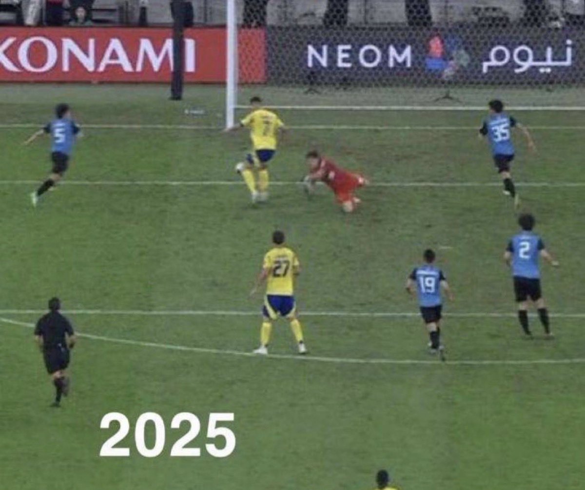 يحسسك ان التعامل مع الكور المفاجئه شيء سهل

طيب هي اللي خلتك تنطرد من اسيا اخر سنتين