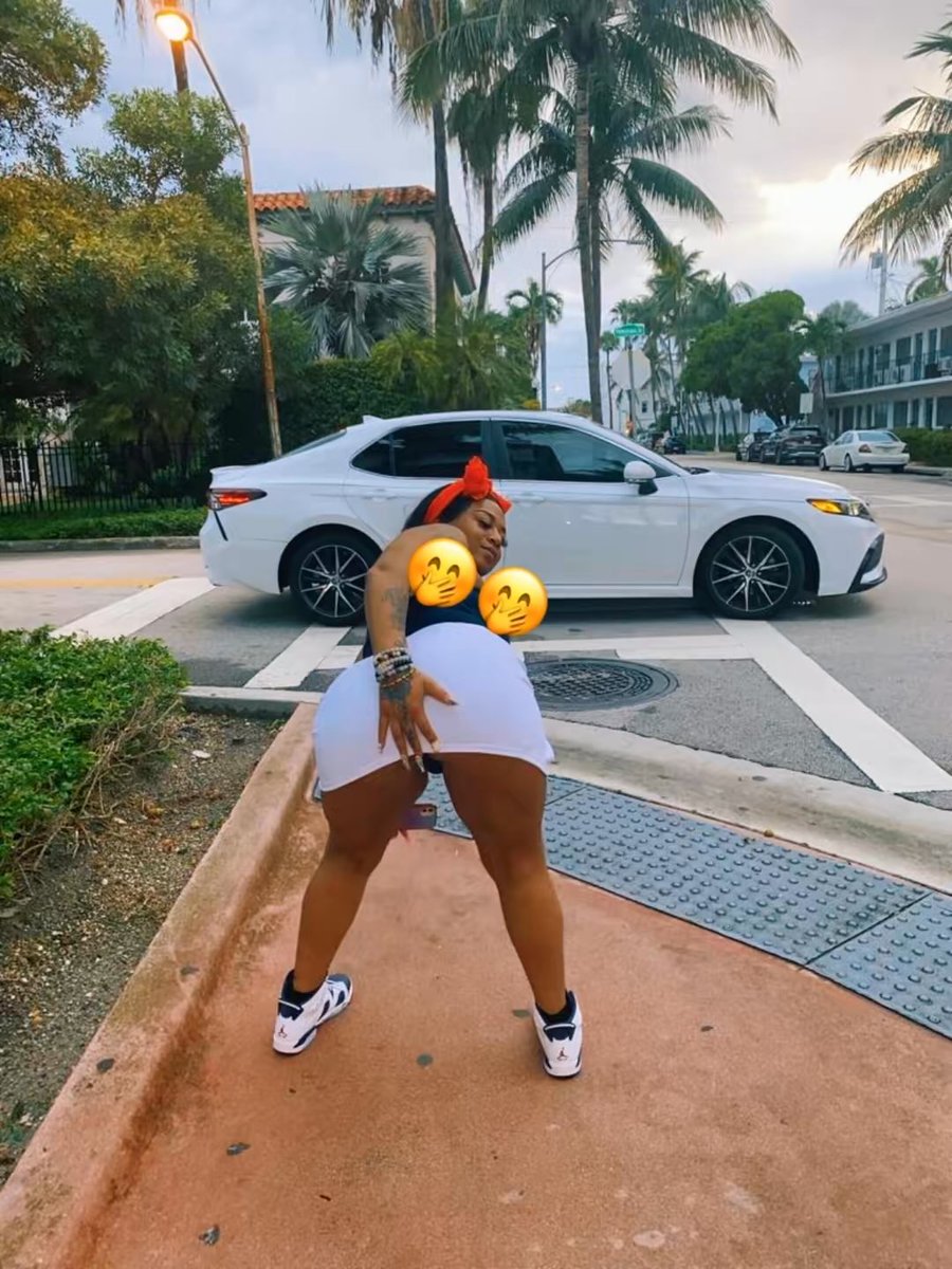 ThickAsRedd's tweet photo. Miami W’ The Vibes 🍑💦 . #fypシviral https://t.co/yMBPPMYPcr