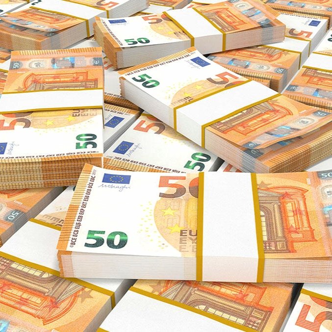 ✅ La Belgique sans bière mais sous pression. 

Le premier ministre belge, Bart De Wever, ne peut pas et n'a aucun intérêt à dégeler les avoir russes via Euroclear.

Les pressions sur lui sont immenses mais le risque pour la seule Belgique est immense, inacceptable.

✅ D'une