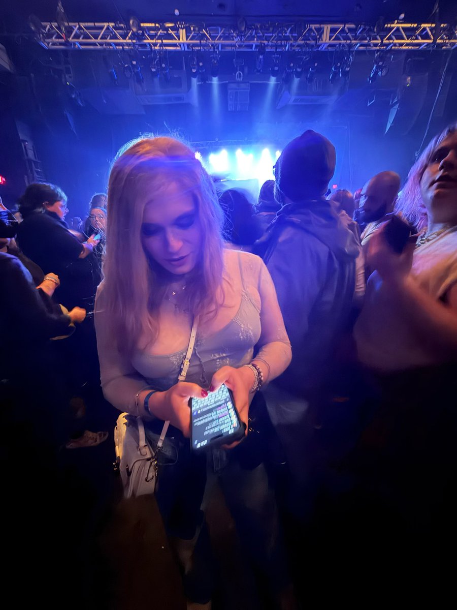 Jess Rappaport tweet media